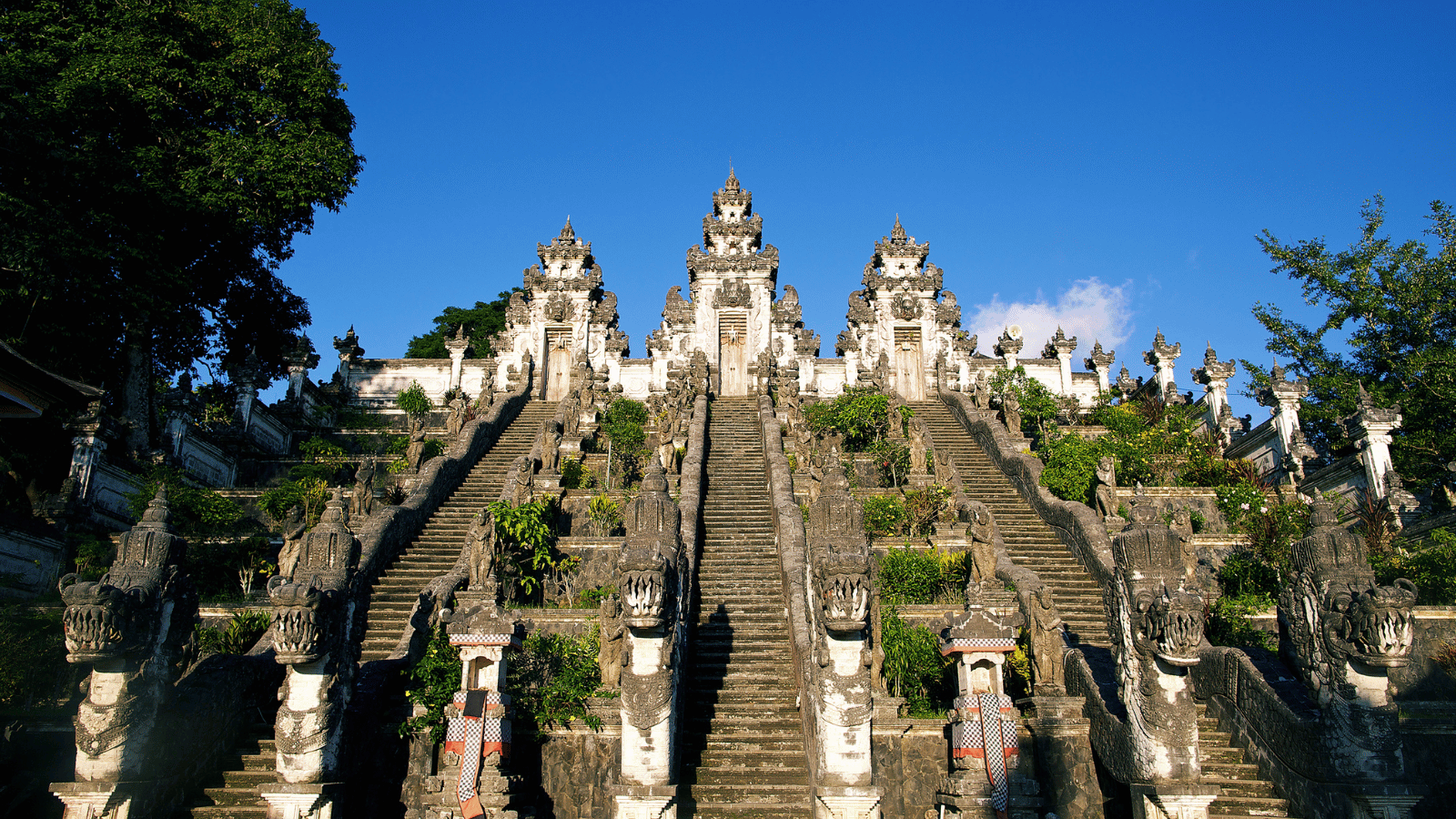 lempuyang temple1